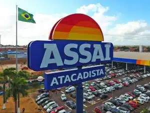 Assaí encerra 2024 com crescimento de 10,7% em faturamento e reduz dívida