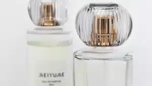 Meiyume e Eastman revelam uma inovadora tampa transparente de PET para perfume