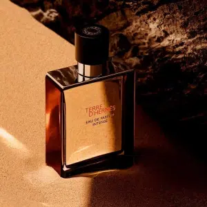 Hermès apresenta Terre d’Hermès Eau de Parfum Intense