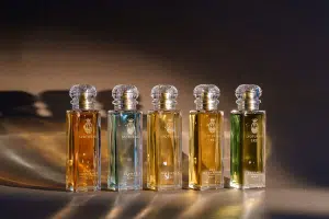 Spoturno apresenta tampas de vidro e frascos personalizados para as novas fragrâncias
