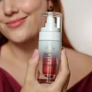 Sérum Intensivo Lifting e Firmeza Chronos Derma é o lançamento Natura